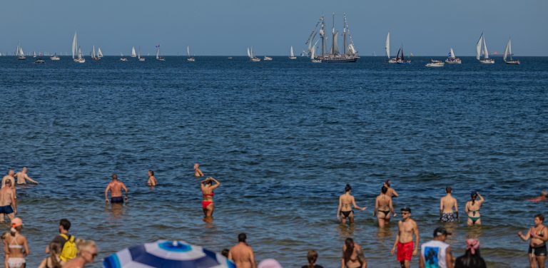 Baltic Sail. Parada żaglowców na Zatoce Gdańskiej w 2024 roku (fot. KFP/Krzysztof Mystkowski)