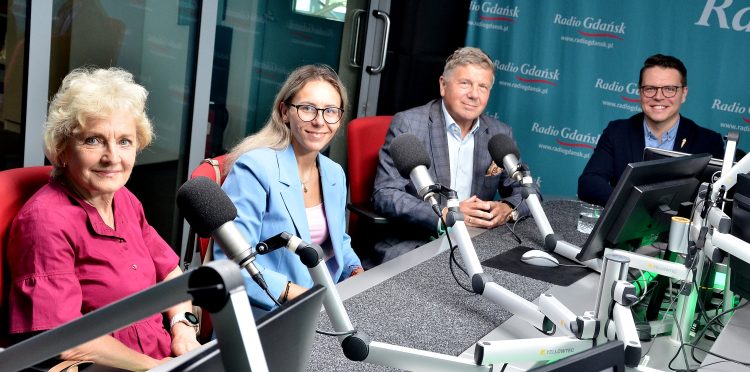 Magdalena Kołodziejczak, Agnieszka Buczyńska, Piotr Karczewski i Krzysztof Szymański (fot. Radio Gdańsk/Adrian Kasprzycki)
