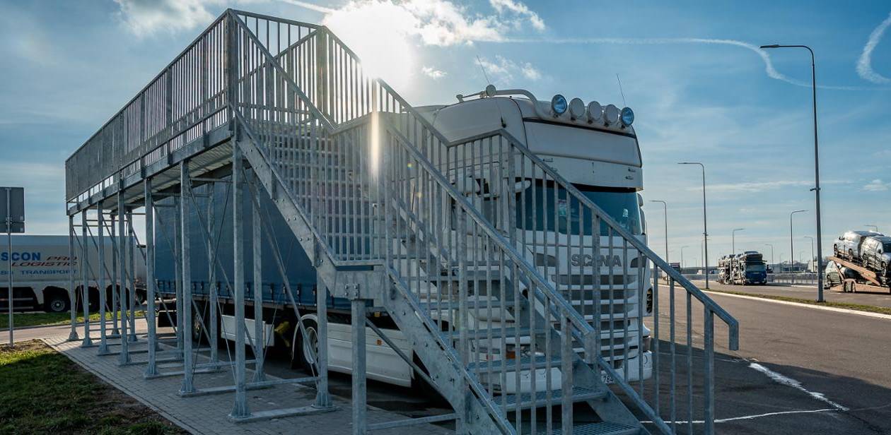 Rampy do odśnieżania ciężarówek (fot. GDDKiA)