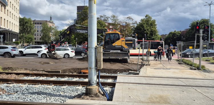 Remont przejazdu torowego na Błędniku (Fot. Radio Gdańsk/Joanna Matuszewska)