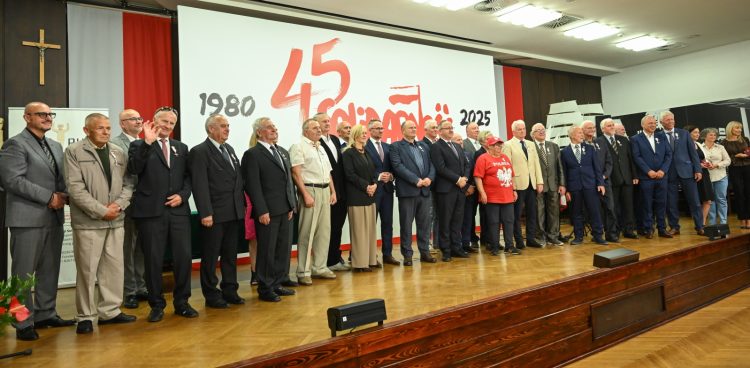 (fot. PAP/Adam Warżawa)