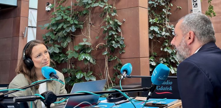 Magda Manasterska i dr Przemysław Ruchlewski (fot. Radio Gdańsk/Andrzej Dubas)
