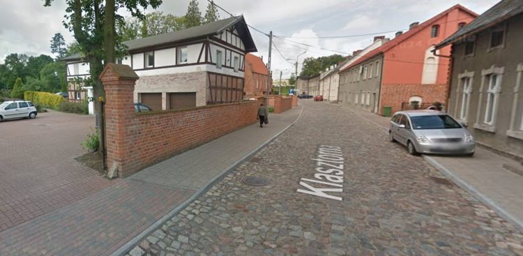 Ul. Klasztorna w Kartuzach (fot. Google Maps)