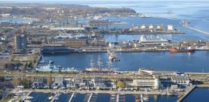 Port Gdynia (fot. Wikimedia Commons/Joymaster)