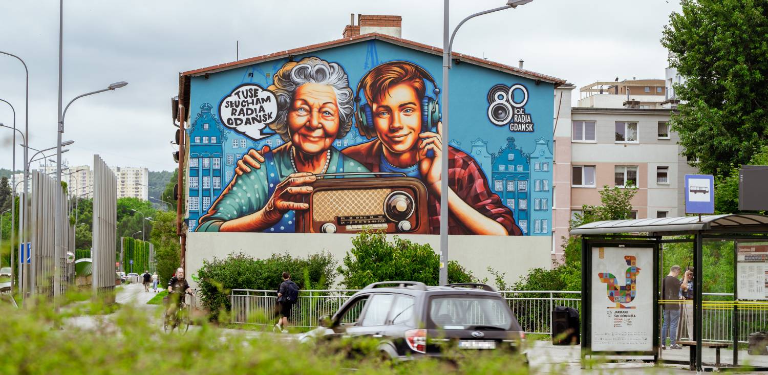 Mural z okazji 80. urodzin Radia Gdańsk, 23.07.2025 r. (fot. Jacek Klejment)