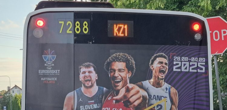 Linia KZ1 (fot. Radio Gdańsk/Sebastian Kwiatkowski)