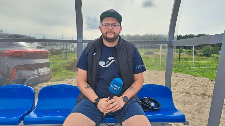 Nz. Patryk Piernicki, trener Dragona Bojano/fot. Paweł Kątnik/Radio Gdańsk