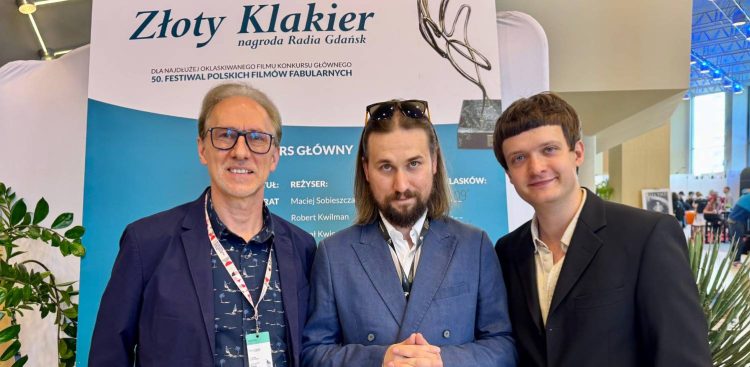 Tomasz Żółtowski oraz reżyser Paweł Podolski i aktor Michał Sikorski na 50. FPFF w Gdyni, 24.09.2025 r. (fot. Radio Gdańsk/Paweł Marszałkowski)