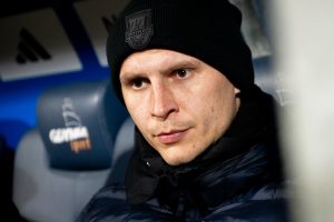 Dawid Szwarga nie poprowadzi Arki Gdynia w kolejnym meczu (foto: Mateusz Słodkowski / KFP / Trojmiasto.pl)