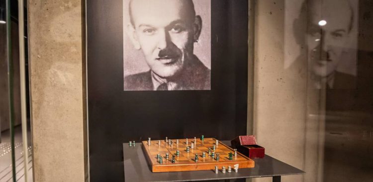 Muzeum II Wojny Światowej w Gdańsku otrzymało bierki szachowe Stanisława Bronisława Leszczyńskiego ps. „Vigil”, oficera Armii Krajowej (fot. MIIWŚ w Gdańsku)