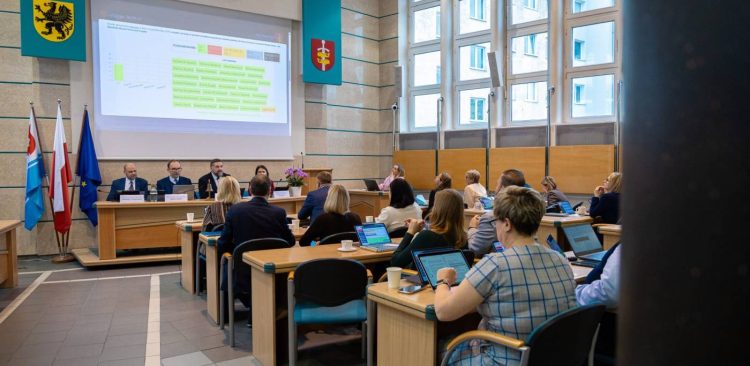 Rada Miasta Gdyni, 22.20.2025 r. (fot. Kamil Złoch/gdynia.pl)