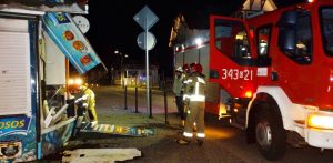 Strażacy interweniują z powodu wichury na Pomorzu, 30.10.2025 r. (fot. Radio Gdańsk/Łukasz Kosik)