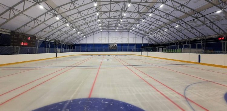 Lodowisko w Tczewie (Fot. Tczewskie Centrum Sportu i Rekreacji)