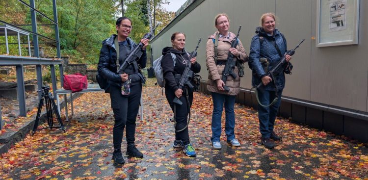 Akcja "Trenuj z wojskiem" w Gdyni, 18.10.2025 r. (fot. Radio Gdańsk/Piotr Lessnau)