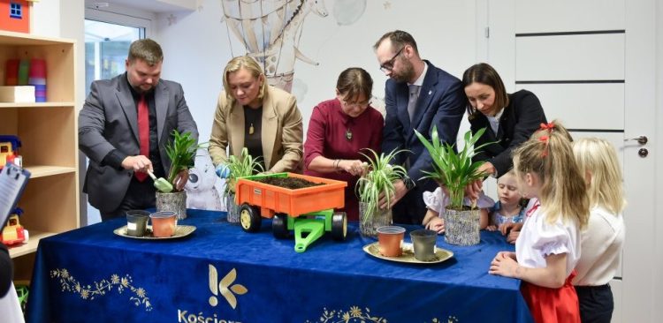 Otwarcie pierwszego samorządowego żłobka w Kościerzynie (fot. Gmina Miejska Kościerzyna)