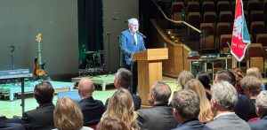 Dariusz Strzelecki, dziekan Pomorskiej Izby Adwokackiej. Gala 80-lecia Pomorskiej Izby Adwokackiej (fot. Karol Zakaszewski / Pomorska Izba Adwokacka)