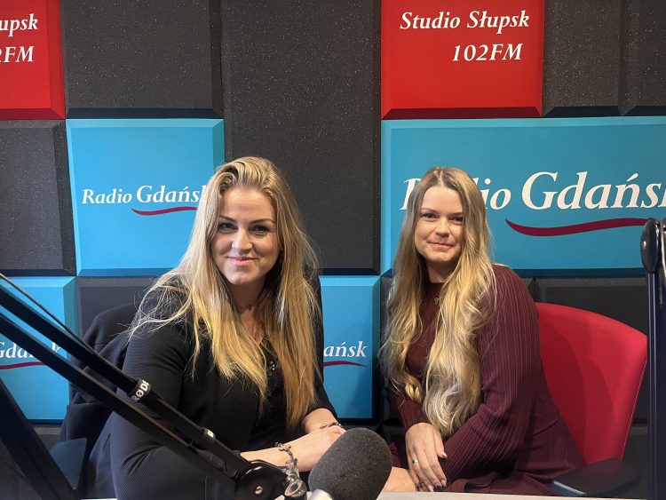 Agnieszka Łabuda -Wiatr (Aggy Wind) oraz Sandra Winnicka(fot. J.Merecka-Łotysz/Radio Gdańsk)