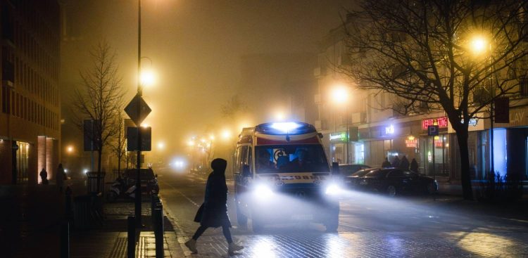Mglisty wieczór w Gdańsku, 27.02.2024 r. (fot. Anna Rezulak / KFP)