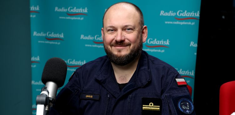 Kmdr ppor. Oskar Draus (fot. Radio Gdańsk/Martyna Krawcewicz)