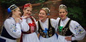 Członkinie zespołu "Kaszuby" z Kartuz (fot. Facebook / Regionalny Zespół Pieśni i Tańca KASZUBY z Kartuz)