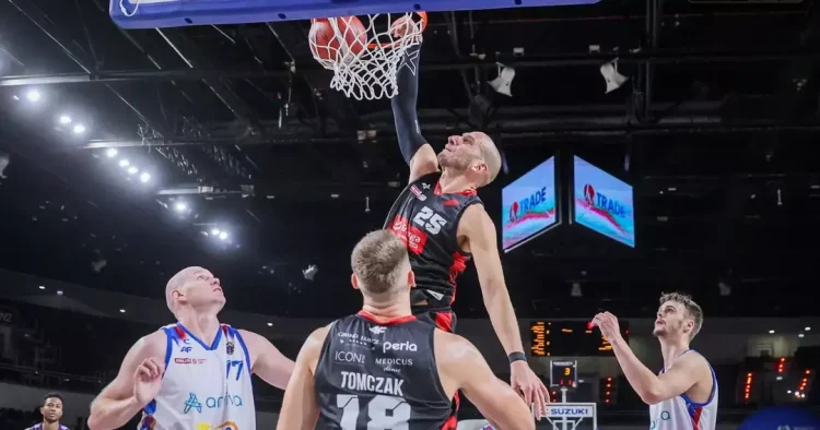 (fot. Andrzej Romański/PLK.pl)