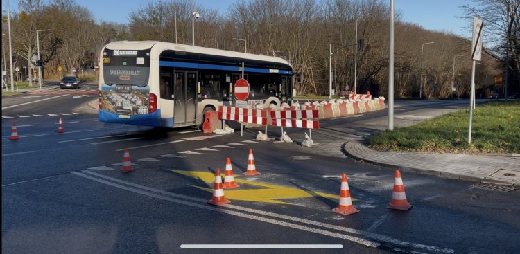 Skrzyżowanie ul. Kieleckiej, Witomińskiej i Rolniczej na Witominie (Fot. Radio Gdańsk/Marcin Lange)