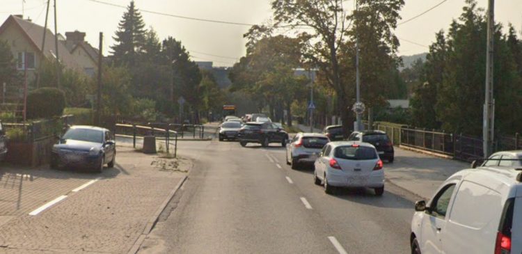 Skrzyżowanie ulicy Beethovena z ulica Kurpińskiego (fot. Google Street View)