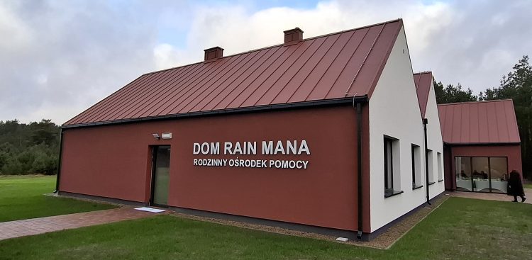 Dom Rain Mana w Kwiekach (fot. Radio Gdańsk/Tomasz Klinger)