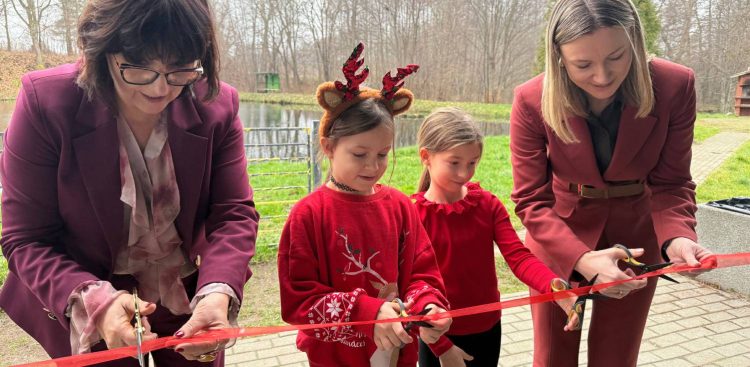 Otwarcie Placówki Wsparcia Dziennego w Kusowie (fot. Radio Gdańsk/Łukasz Kosik)