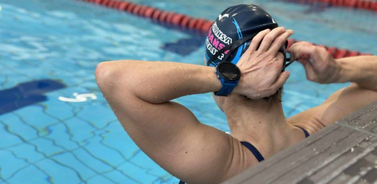 Alicja Giedryś zamierza pływać przez 24 godziny. AWFiŚ w Gdańsku, 24.01.2026 r. (fot. Radio Gdańsk/Oskar Bąk)