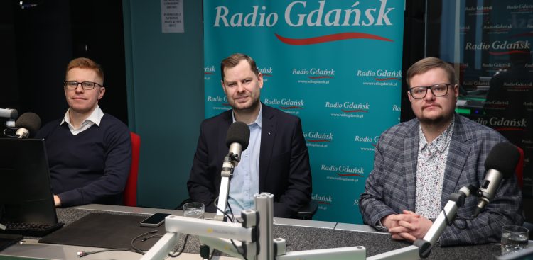 Andrzej Skiba, Maximilian Kieturakis i Marcin Mickun (fot. Radio Gdańsk/Adrian Kasprzycki)