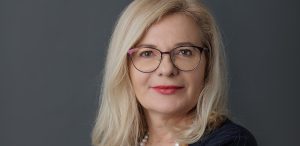 Prof. Edyta Szurowska (fot. Wikimedia Commons)