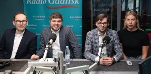 Jakub Ubych, Dominik Aziewicz, Marek Dudziński i Anna Salomon (fot. Radio Gdańsk/Adrian Kasprzycki)