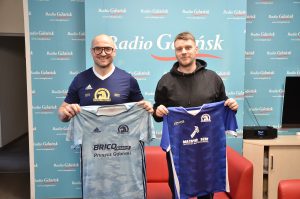 nz. Paweł Jasik z Orła Straszyn i Paweł Kątnik z Radia Gdańsk fot. Artur Maszota/Radio Gdańsk