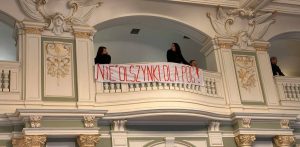 Protest mieszkańców Olszynki w budynku Rady Miasta Gdańska (fot. Radio Gdańsk/Oskar Bąk)