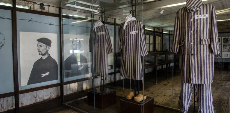 Sztutowo. Teren byłego niemieckiego nazistowskiego obozu koncentracyjnego Stutthof (fot. Mateusz Ochocki/KFP)