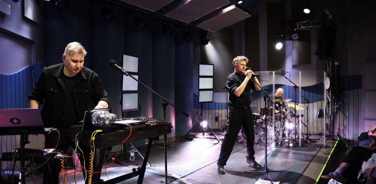 Agonised Too na żywo w Radiu Gdańsk (fot. Radio Gdańsk/Piotr Puchalski)