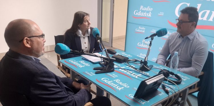 Dr. Maciej Goniszewski, Iwona Wysocka i prof. Ernest Czermański (fot. Radio Gdańsk/Beata Jeziorska)