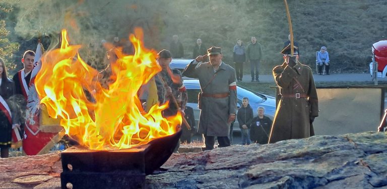 82. rocznica walki o bunkier Tajnej Organizacji Wojskowej Gryf Pomorski pod Męcikałem, 21.03.2026 r. (fot. Radio Gdańsk/Maria Sowisło)