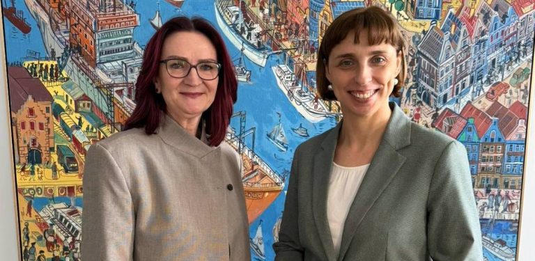 Marzena Majerowska i Monika Chabior, zastępczyni prezydent Gdańska (fot. Facebook/Monika Chabior)