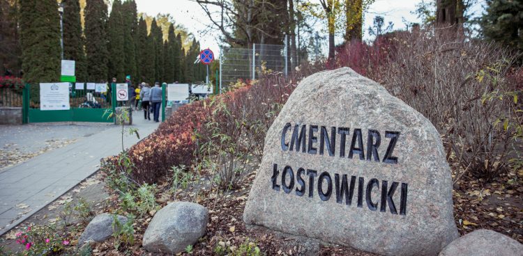 Cmentarz Łostowicki w Gdańsku (fot. gdansk.pl/Dominik Paszliński)