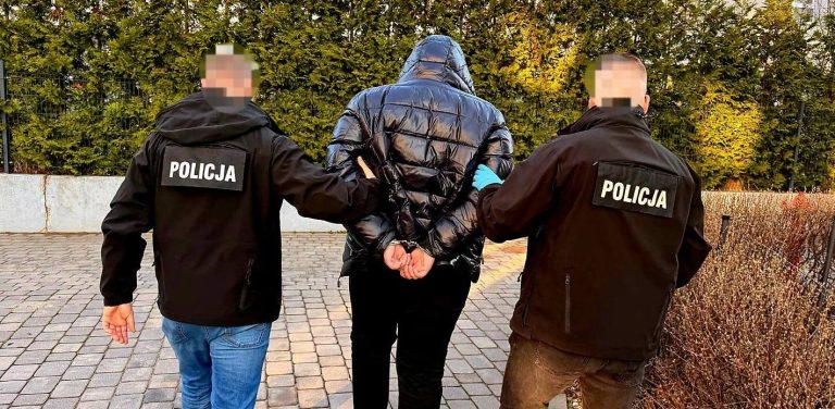 Kolejne zatrzymania w sprawie napaści pseudokibiców Lechii Gdańsk na trenujących w Kościerzynie zawodników MMA sympatyzujących z Arką Gdynia (fot. Pomorska Policja)