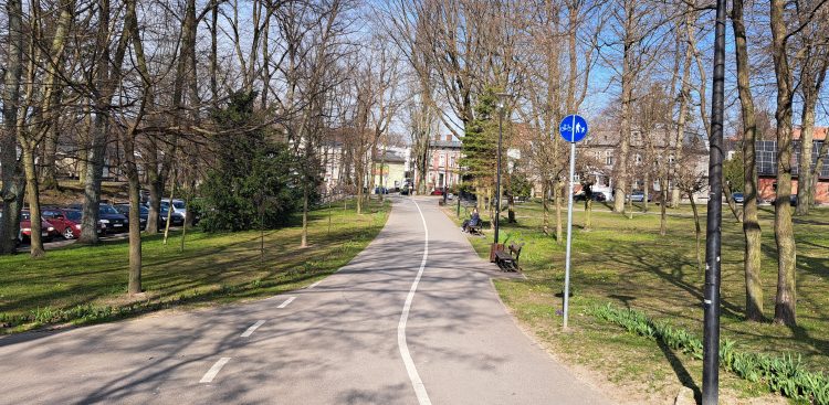 Ścieżka rowerowa, zdjęcie ilustracyjne (fot. Radio Gdańsk/Sebastian Kwiatkowski)