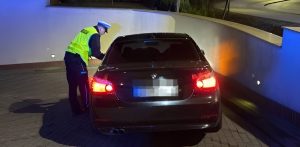 Driftował na oczach policjantów. Stracił prawo jazdy. Kartuzy, 06.04.2026 r. (fot. KPP w Kartuzach)