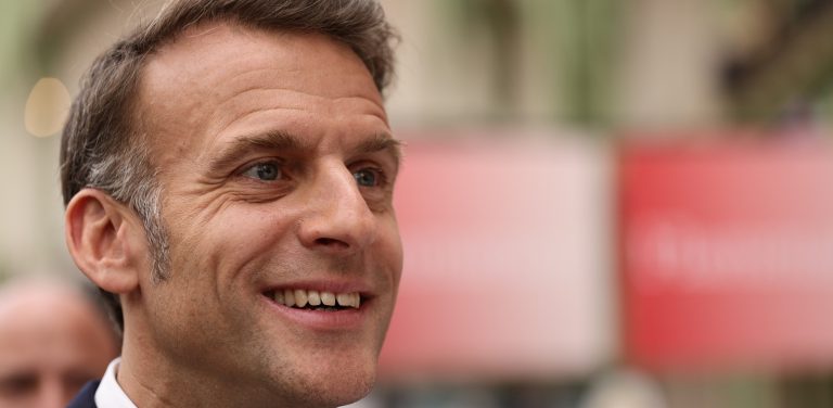 Emmanuel Macron (fot. PAP/EPA/TERESA SUAREZ/POOL)