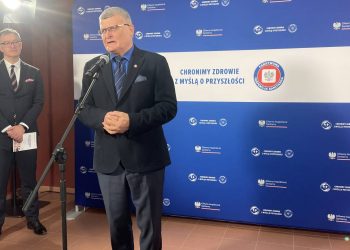 Dr Paweł Grzesiowski podczas konferencji antynikotynowej w Gdańsku, 16.04.2026 r. (fot. Radio Gdańsk/Tymon Nieśmiałek)