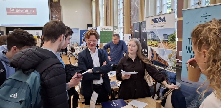 Targi Pracy w Uniwersytecie Morskim (fot. Radio Gdańsk/Anna Rębas)