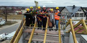 Wiecha na budynku OSP Bojano (fot. Radio Gdańsk/Robert Groth)