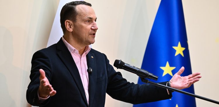 (fot. PAP/Marcin Gadomski)