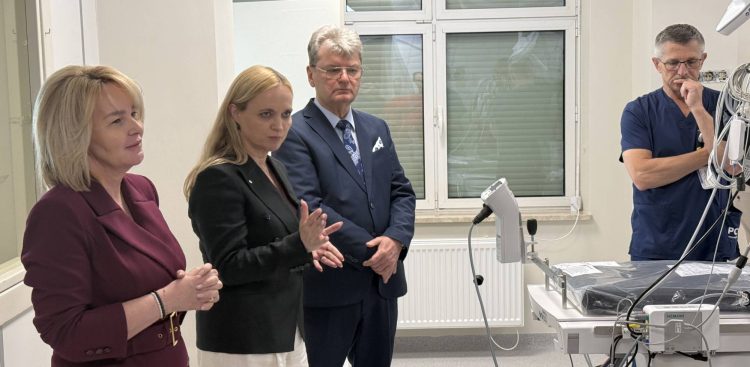 Minister zdrowia Jolanta Sobierańska-Grenda z wizytą w słupskim szpitalu, 25.05.2026 r. (fot. Radio Gdańsk/Łukasz Kosik)